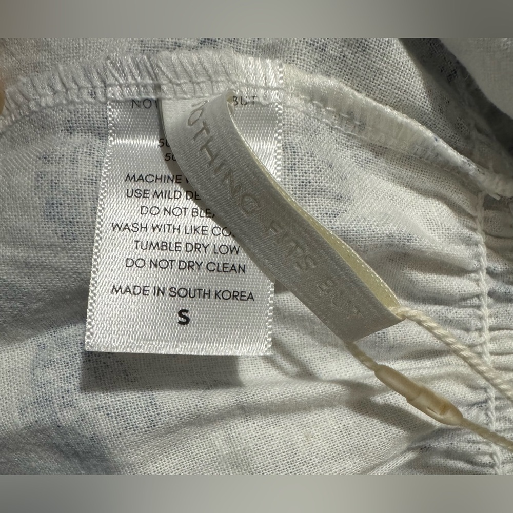 Nothing Fits But Kiko Dress Size Small - Paris - Picture 14 of 15